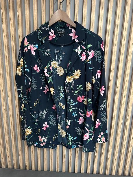 Esmara kvietkovaný svetrík, esmara,38