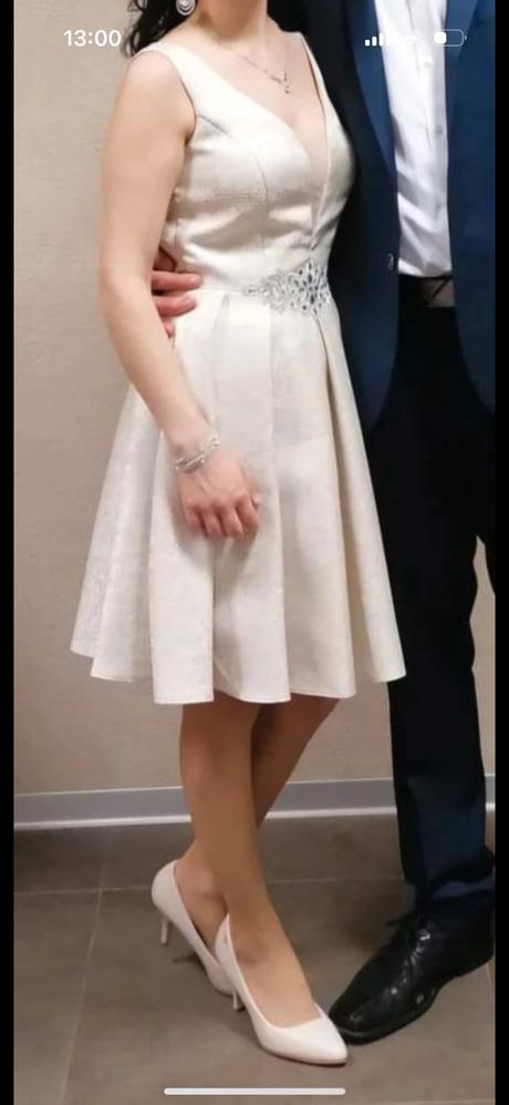 Spoločenské šaty, m