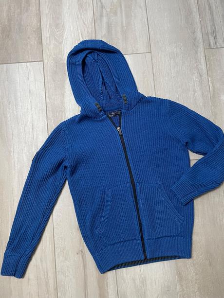 Next svetrík, next,146