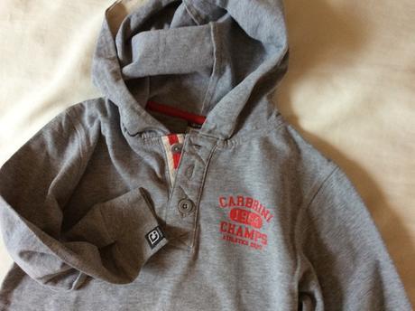 Športová mikina s kapucou v. 110/116, 110