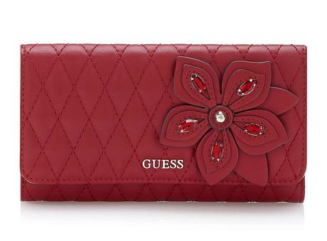 Guess velka penazenka pc 67 eur, guess