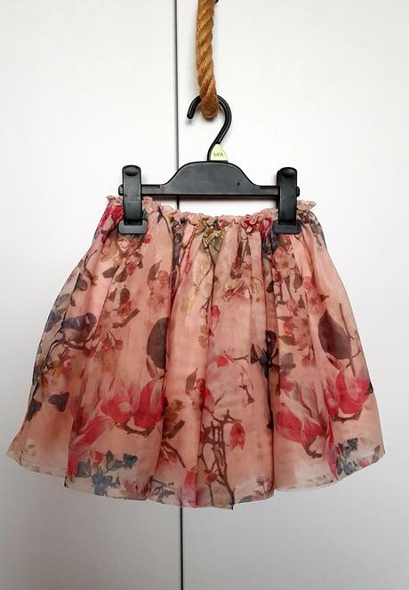 Nariasená sukňa, next,104