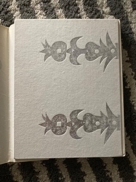 Strieborná kniha rozprávok-vyd.1990, 