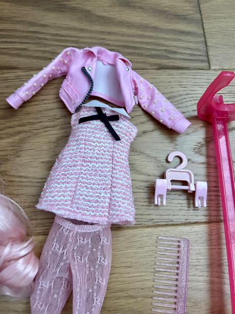 Rainbow high fashion bábika bella parker,