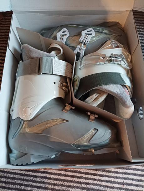 Lyžiarky dámske tecnica 26,5cm, tecnica,40