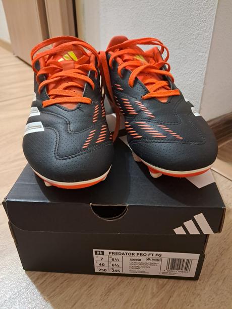 Kopačky, adidas,39