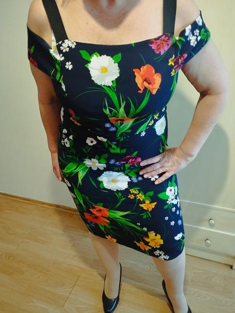 Šaty elastické, 44