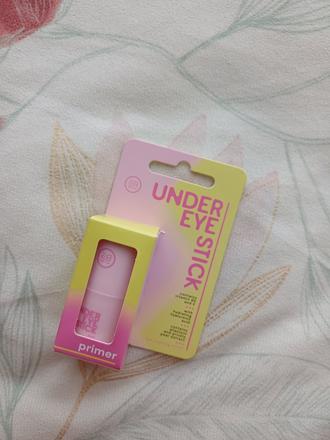 Primer pod oči v tyčinke skin bliss,