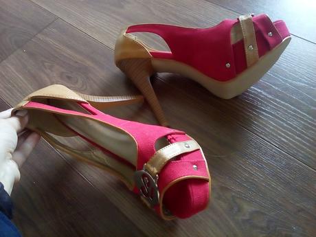 Nove stylove a nadherne lodicky, 40