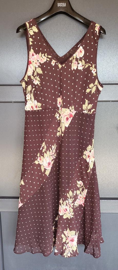 Exkluzívne hnedé šaty jürgen michaelsen, 42