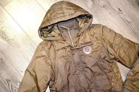 Protest bunda, v. 176, 176