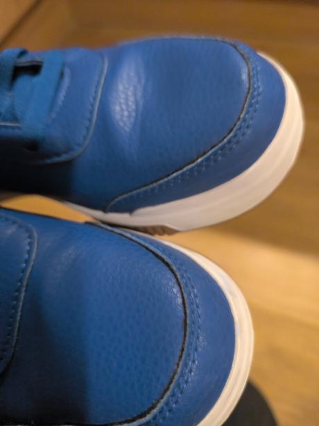 Málo nosené tenisky, adidas,38