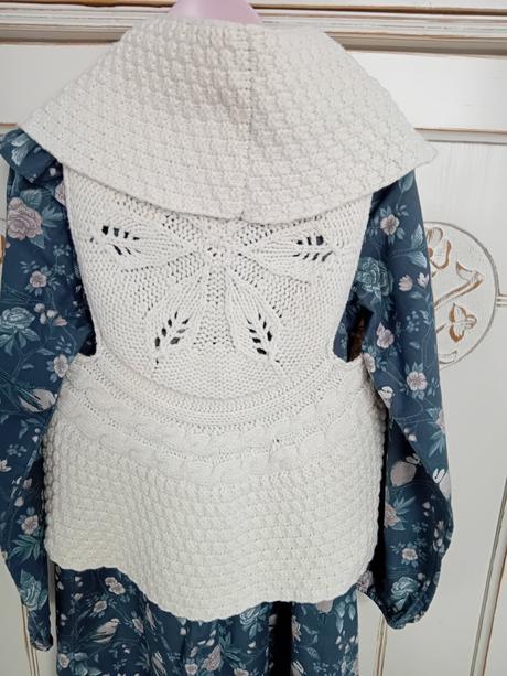 Dievčenská vesta, h&m,122