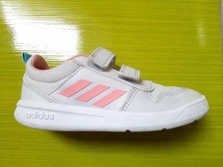 Botasky č.2, adidas,27