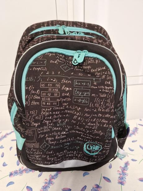 Skolska taska zn.topgal,