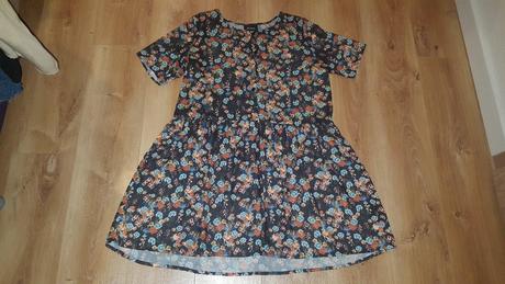 Kvetované šaty/bluzka xl, xl