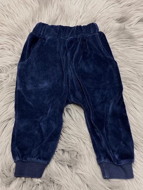 Chlapčenské zateplené tepláky, 74