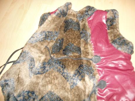 Vesticka s kozusinkou, 110