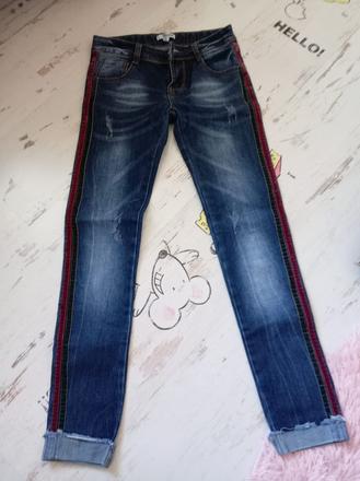 Rifle s pásikom na boku, 152