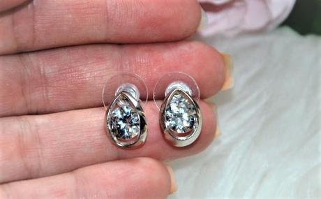 Elegantné náušnice, 