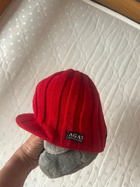 Zimná čiapka so šiltom, 134