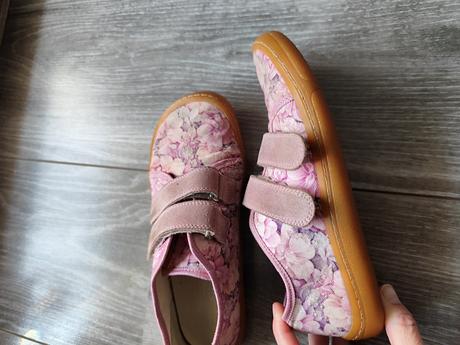 Platené tenisky, froddo,33