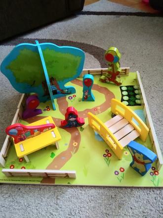 Drevená skladacka macko pu,