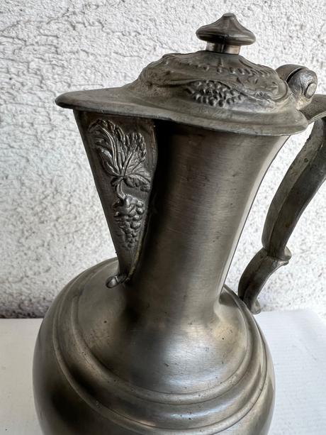 Cinova cin znacena vintage antik  nadoba karafa ca, 