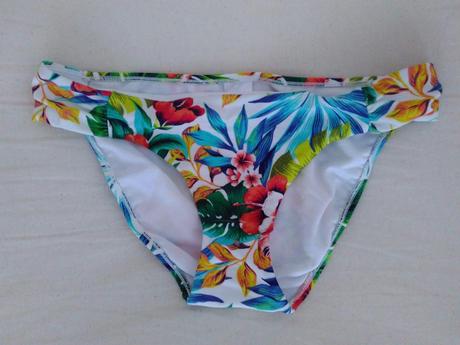 Spodok plaviek z aus, s