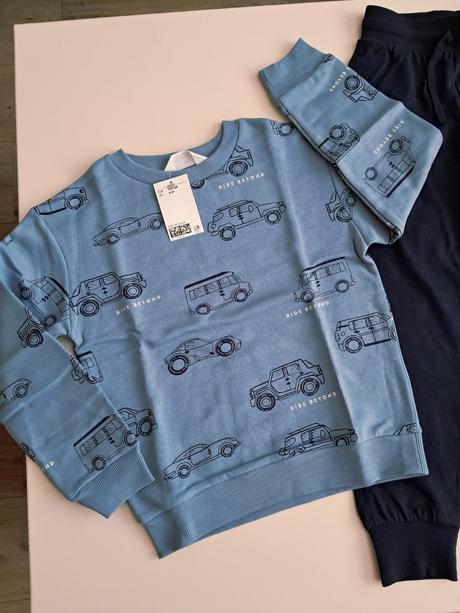 Autickova mikina h&m v.122/128, h&m,122 / 128