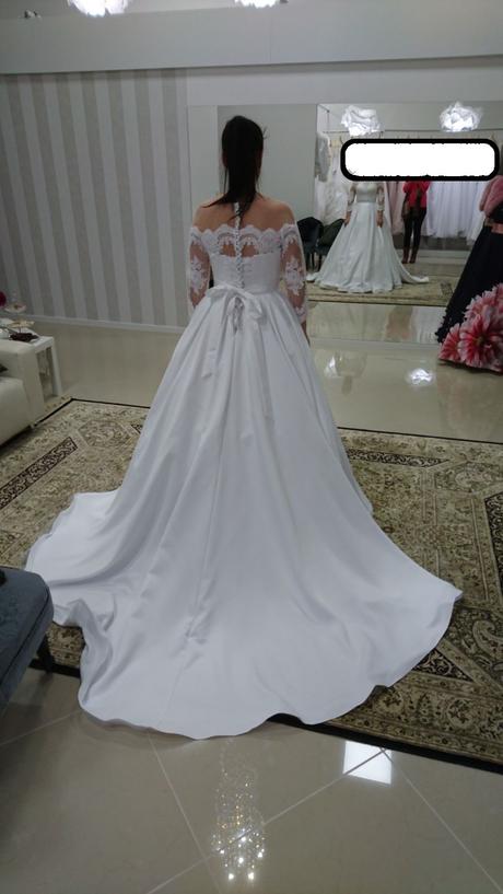 Svadobné šaty jeseň, 38