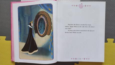 Ultimate princess treasury 230 strán,