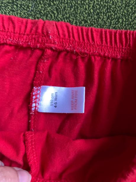 Pyžamové nohavice, 110