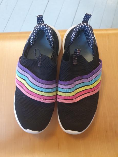 Skechers slip-on, skechers,33