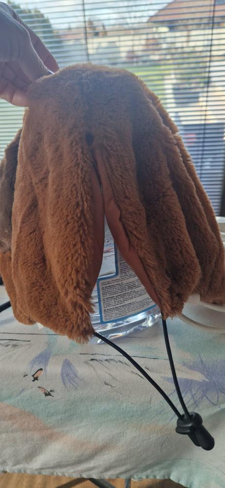 Čapka na lyziarsku prilbu, 