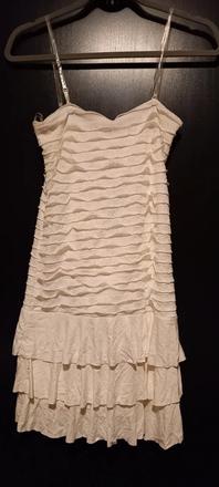 Smotanové šaty s volánikmi m/l, m