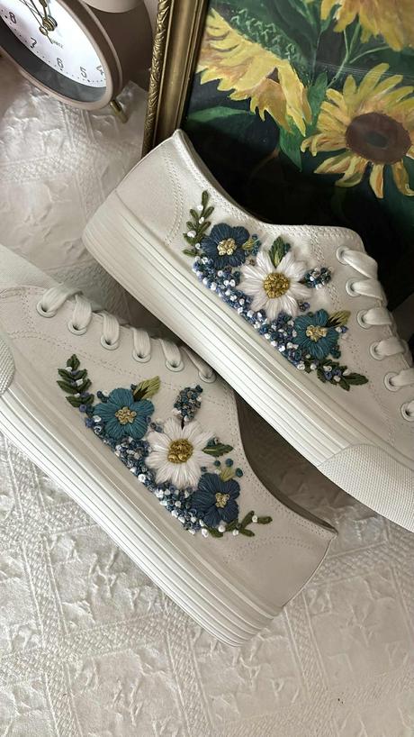 Plátené, ručne vyšívané tenisky, 36 - 42