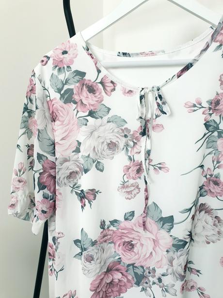 Kvetované šaty l, l