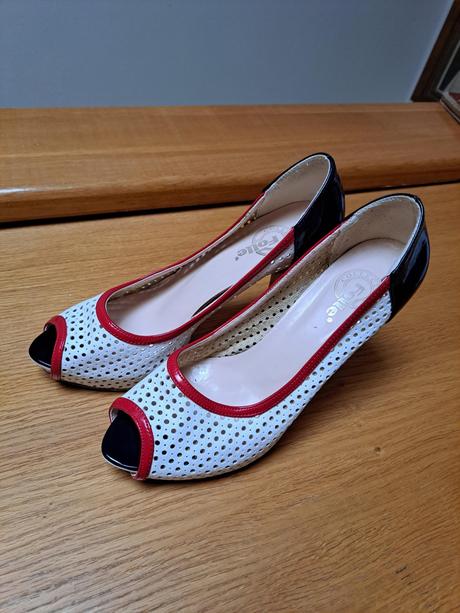 Dokonala nadcasova klasika, 39