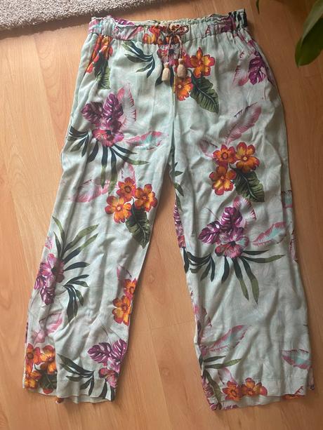 Ľahké nohavice, zara,140