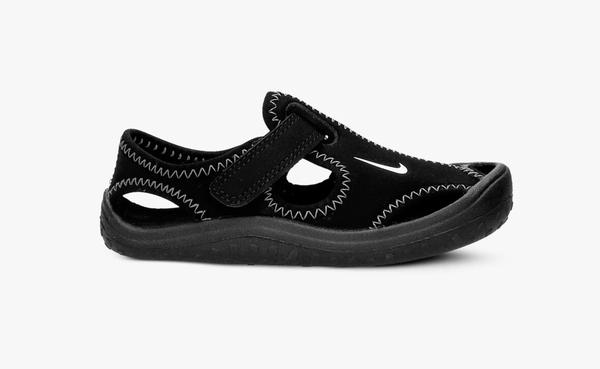 Sandálky pre dvojročného k vode