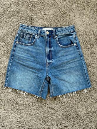 Stradivarius šortky, stradivarius,s