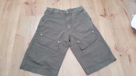 Olivové kraťasy, 134