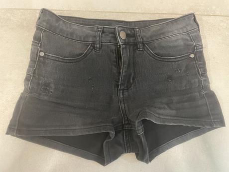 Čierne šortky vel. xs s tielkom, xs