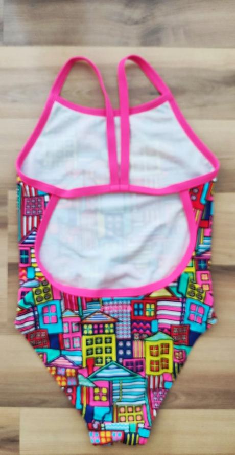Plavky funkita, 140