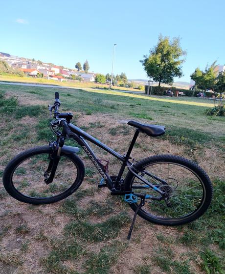 Rockrider st 100 horský bicykel, 28