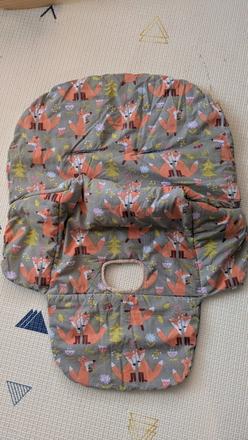 Univerzálny poťah na detskú jedálenskú stoličku, 