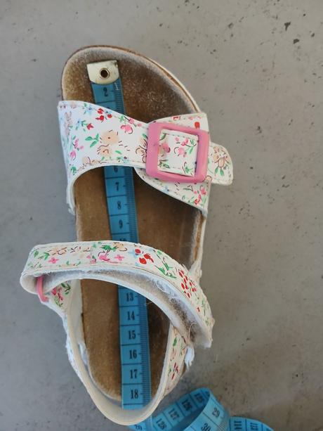 Pekne sandalky, cupcake,29