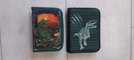 Peračníky s dinosaurami - oba 1eur,