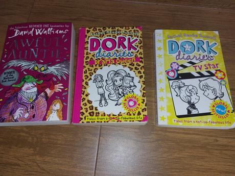 Detské knihy v anj david williams - awful auntie,